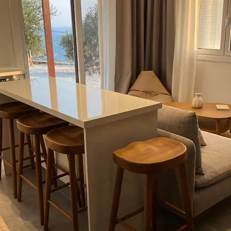 Vilă Petra Mare Ano Pavliana