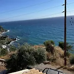Petra Mare * Ano Pavliana