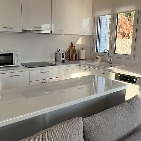 Petra Mare Villa Ano Pavliana