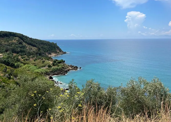 Petra Mare * Ano Pavliana