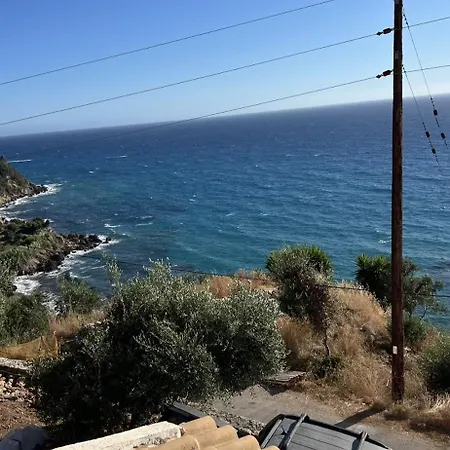 Petra Mare * Ano Pavliana